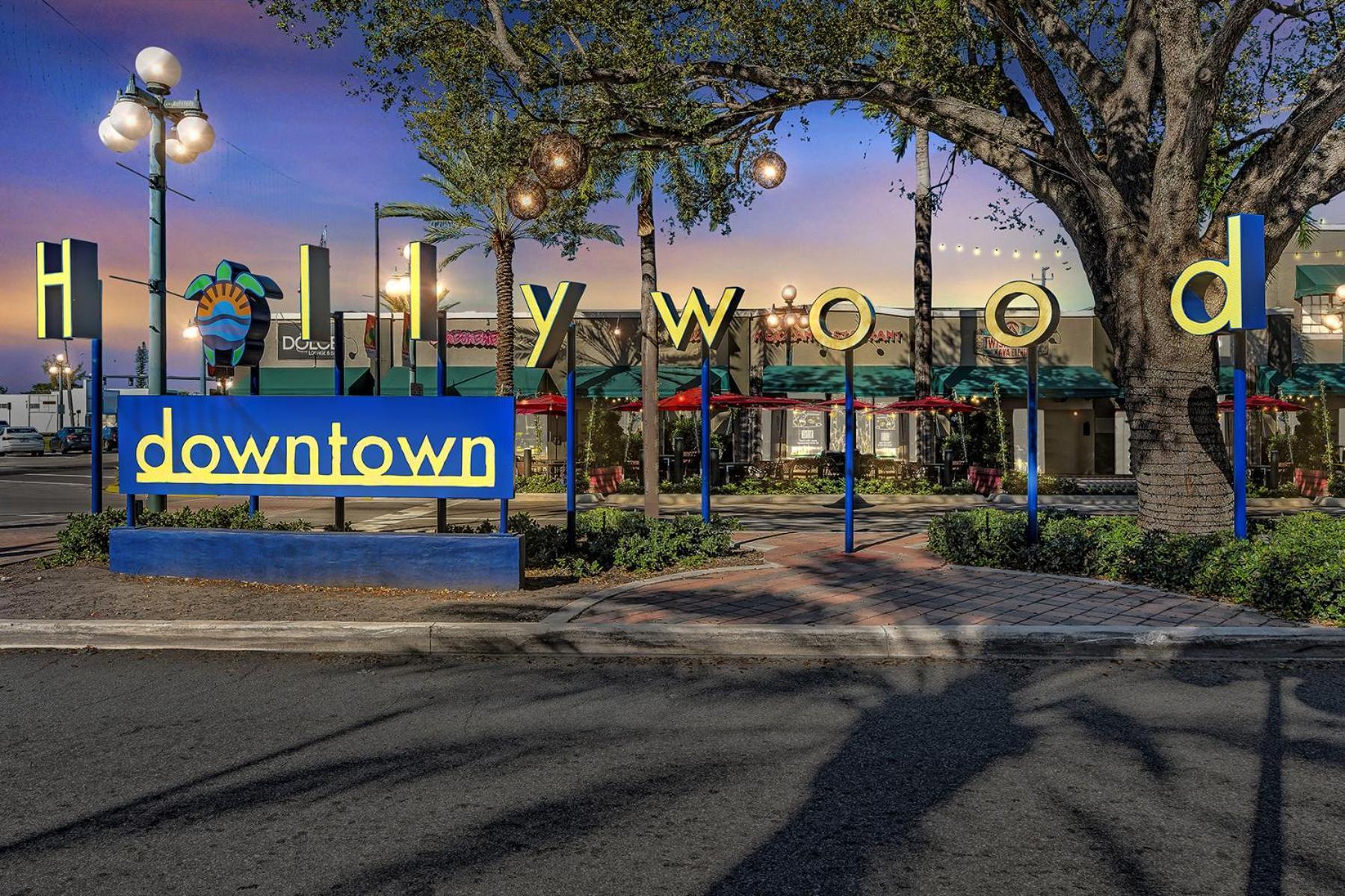 Young Circle & Hollywood Blvd Posh Studio Suite 외부 사진